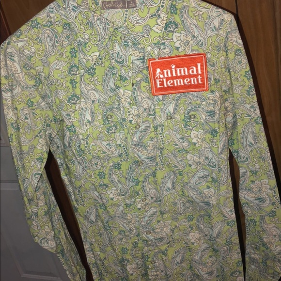 Button downs! - Picture 5 of 6